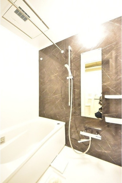 アラート銀座イーストの浴室