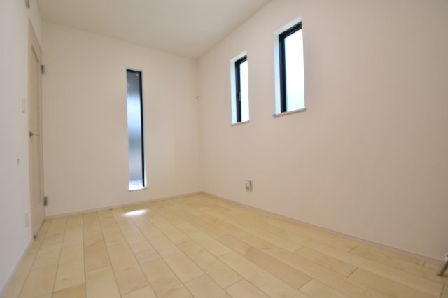 【洋室】 | ～荻窪駅の邸宅　新築戸建～