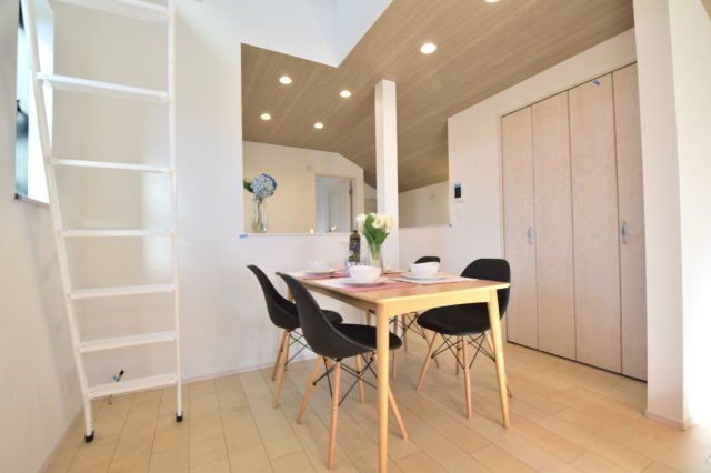 【居間・リビング】 | ～荻窪駅の邸宅　新築戸建～