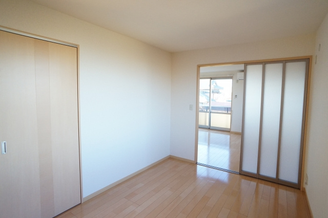 トァヴェールの洋室