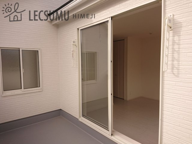 姫路市飾東町庄11期/新築戸建のバルコニー|同社施工例