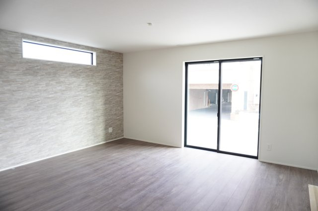 越谷市宮本町4丁目 新築分譲住宅の居間・リビング