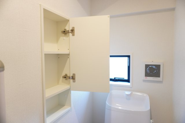 越谷市宮本町4丁目 新築分譲住宅のトイレ