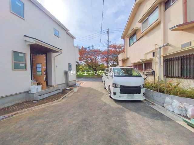祝：成約済み　八王子市　大和田町　新築戸建て　１０期の前面道路含む現地写真|～仲介手数料無料☆八王子ひなた不動産～　八王子市大和田町　新築戸建て