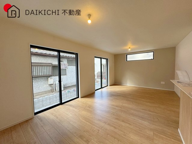 【居間・リビング】 | 桶川市坂田西1期　KEIAI CRAFT PIT　新築戸建　全1棟　1号棟