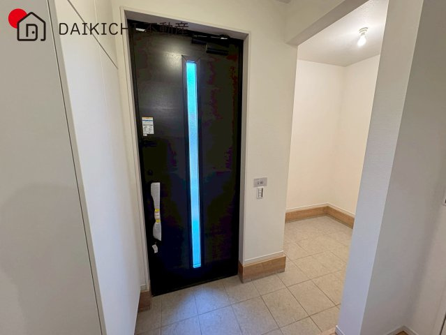 【玄関】 | 桶川市坂田西1期　KEIAI CRAFT PIT　新築戸建　全1棟　1号棟