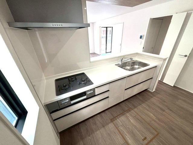 三郷市　鷹野5丁目　新築戸建　全1棟のキッチン|施工例です