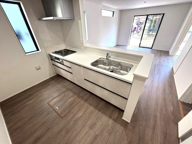 三郷市　鷹野5丁目　新築戸建　全1棟のキッチン|施工例です