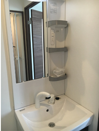 ファブール中村橋の独立洗面台