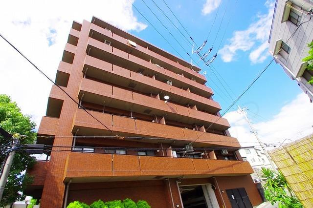 ゴールデングリタ豊中上野の外観