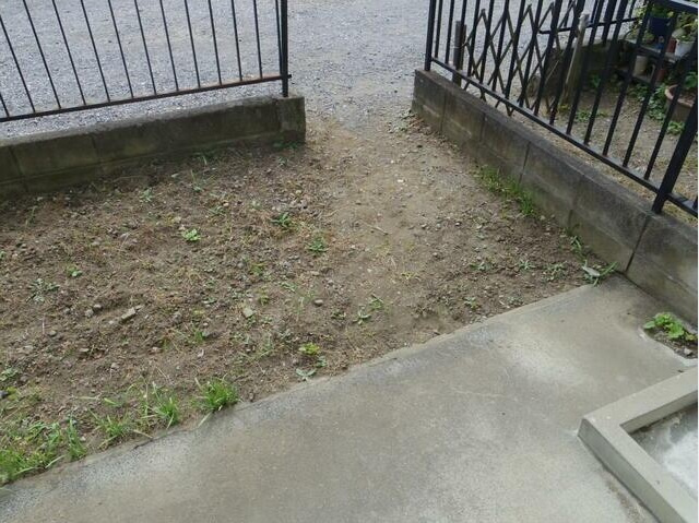 エースコーポの庭