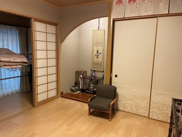 大字浮田（コモンズ生目心町）の洋室