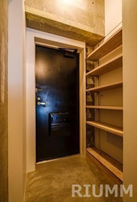 【玄関】 | ウイン四ツ谷