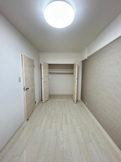 【寝室】の画像