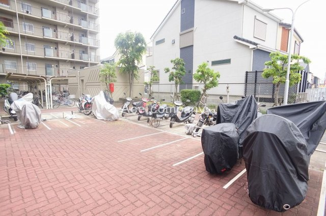 【その他共用部分】 | コスモ八尾 | 【バイク置場】