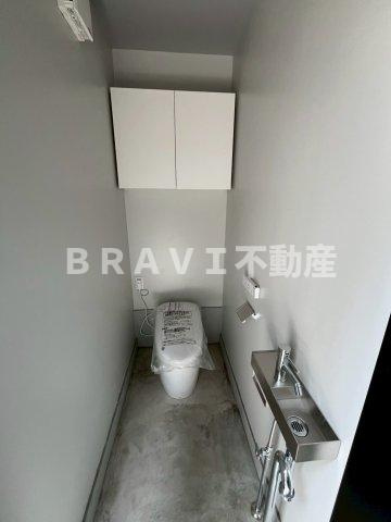 NIAL住之江　BRAVI不動産のトイレ|【NIAL住之江】共用トイレ