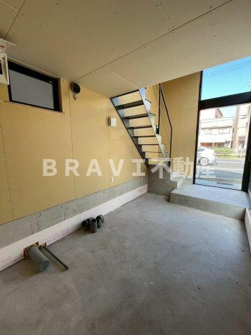 NIAL住之江　BRAVI不動産の内装|【NIAL住之江】明るい色調の室内です