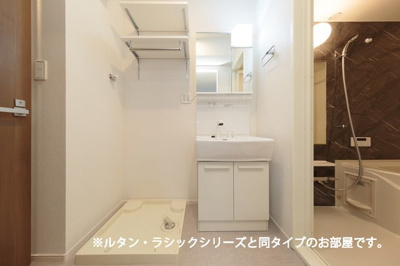 【洗面所】 | 虹ケ浜３丁目アパート | 忙しい朝には欠かせない洗面所です