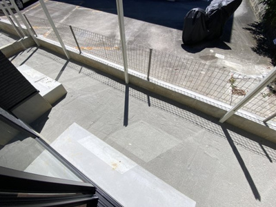 【庭】 | 那覇市具志（全7棟）A号棟 | A号棟　リビング外側♪