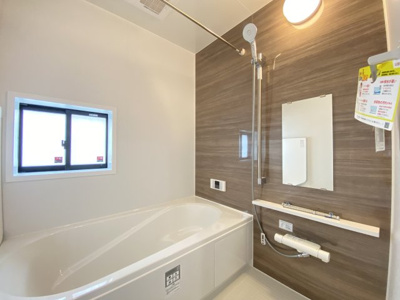 【浴室】 | 那覇市具志（全7棟）A号棟 | A号棟　浴室換気乾燥機付き♪