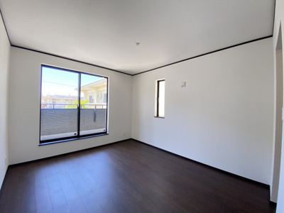 【洋室】 | 那覇市具志（全7棟）A号棟 | A号棟　洋室7帖＋WIC付き♪