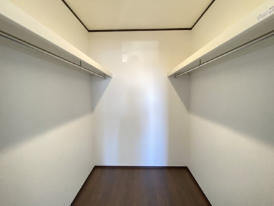 【収納】 | 那覇市具志（全7棟）A号棟 | A号棟　洋室7帖＋WIC付き♪