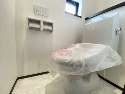 【トイレ】 | 那覇市具志（全7棟）A号棟 | A号棟　温水洗浄便座♪