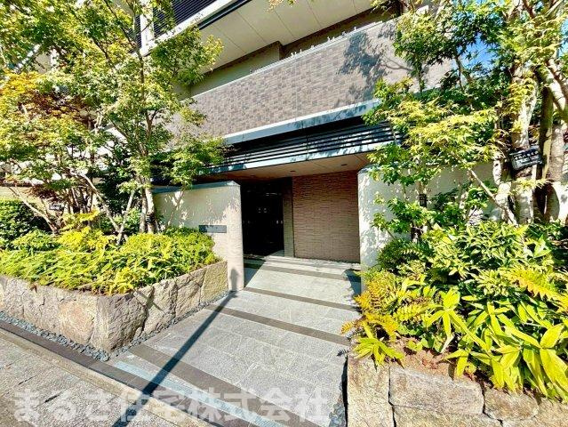 ブランシエラ神宮の杜のエントランス