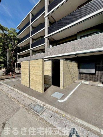 ブランシエラ神宮の杜の駐車場