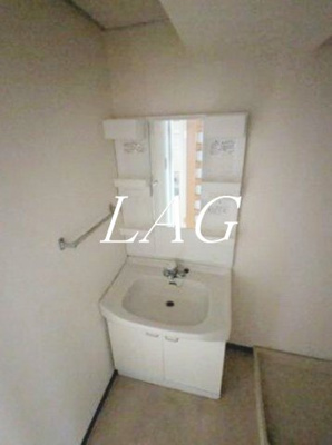 【洗面所】 | エステート野口 | 独立洗面台です。