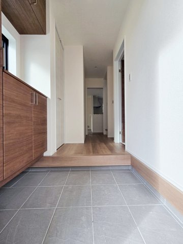 【玄関】 | 知多市日長台