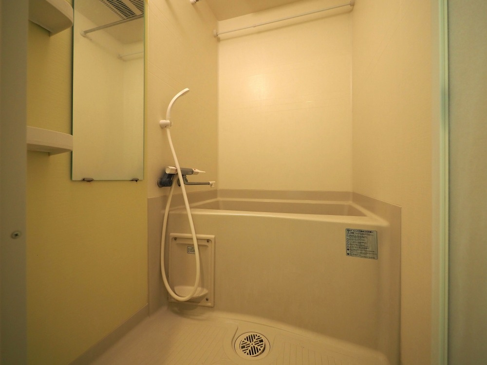 パークナードフィット美章園の浴室