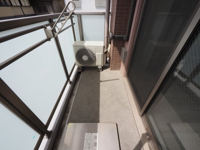 パークナードフィット美章園のバルコニー