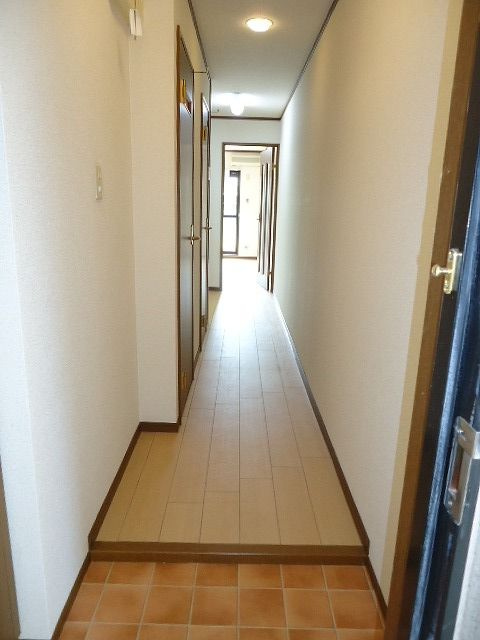 コーポ鏡の玄関