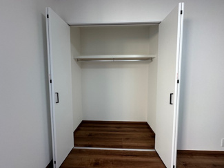 【収納】 | 2階　北西側洋室のクローゼット