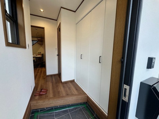 【玄関】 | 玄関内　シューズボックス