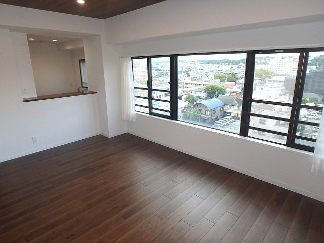 【居間・リビング】 | リッツタワー