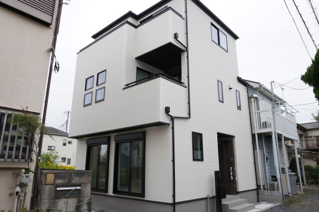 越谷市大字恩間 新築分譲住宅の外観