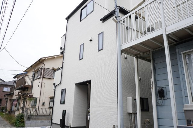 越谷市大字恩間 新築分譲住宅の外観