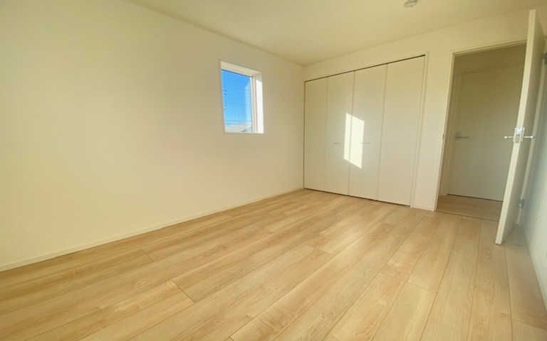 洋光台1丁目　新築戸建の洋室