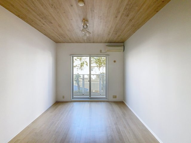 ブライトメッカの居間・リビング|使いやすい居間です