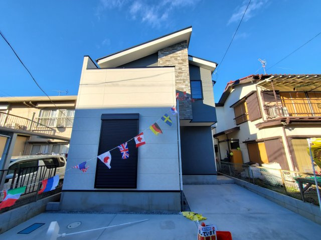 吉川市　新栄2丁目　新築戸建　全1棟