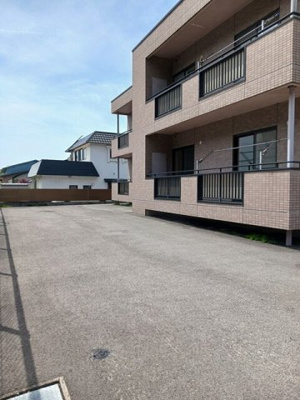 【駐車場】 | Ｐａｖｉｌｉｏｎおおゆ | 駐車場完備です