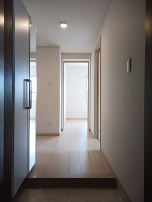 【玄関】 | Ｐａｖｉｌｉｏｎおおゆ | 落ち着いた玄関です