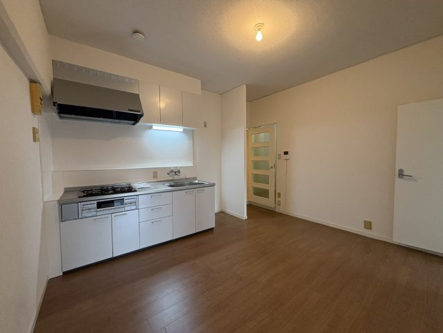 三旺マンション第6金山｜名古屋市の賃貸ならMy賃貸の居間・リビング|三旺マンション第6金山