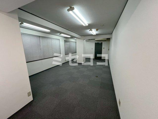 犬飼ビルの内装