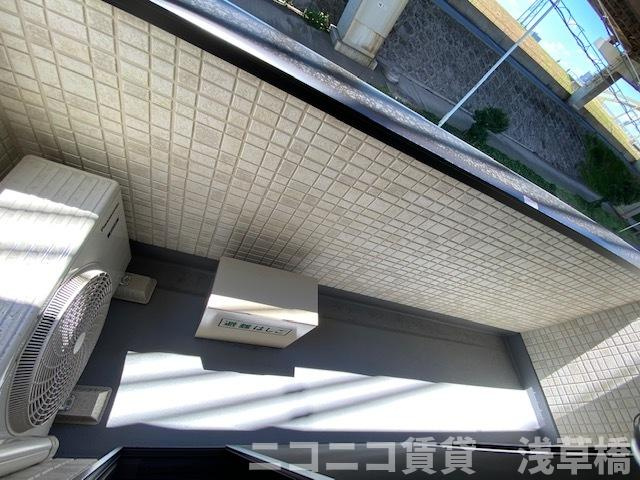 AJ四ツ木Ⅱのバルコニー