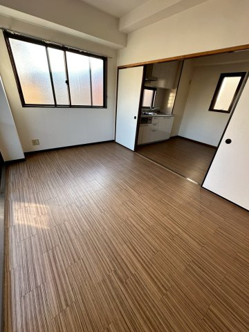 グランディア夙川Ⅰの居間・リビング