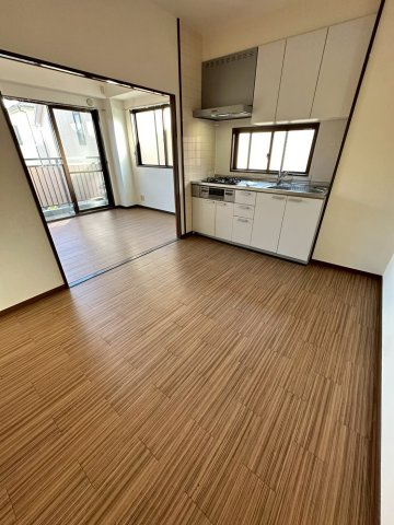 グランディア夙川Ⅰの居間・リビング