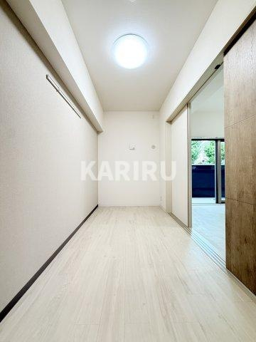 メゾンドボヌール弁天町の寝室